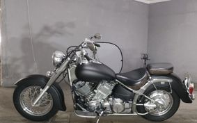 YAMAHA DRAGSTAR 400 CLASSIC VH01J
