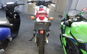 HONDA XLR250R GEN 1 MD16