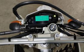 YAMAHA WR250R DG15J