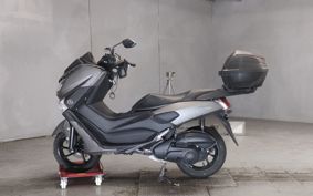 YAMAHA N-MAX 155 SG50J