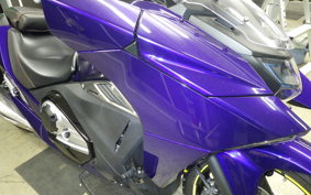 HONDA NM4 VULTUS -01 2019 RC82