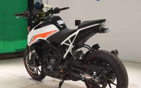KTM 390 DUKE 2022