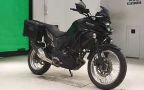 KAWASAKI VERSYS X250Aﾂｱﾗｰ 2018 LE250D