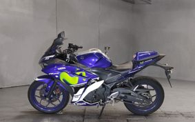 YAMAHA YZF-R25 RG10J