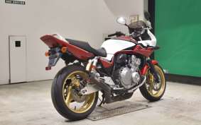 HONDA CB400 SUPER BOLDOR VTEC 2009