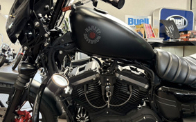 HARLEY XL883N IRON 2014 LE2