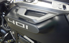 HUSQVARNA SVARTPILEN 401 2024