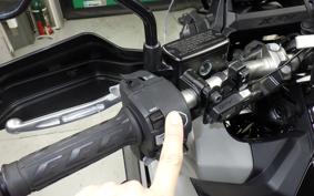 HONDA X-ADV 750 2025 RH21