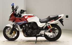 HONDA CB400 SUPER BOLDOR A 2015 NC42