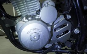 HONDA CB223S 2024 MC40