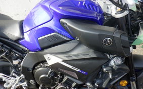 YAMAHA MT-10 2016