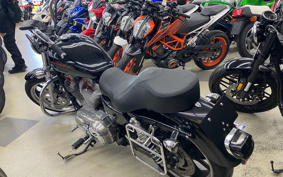 HARLEY XL883L 2010 CR2