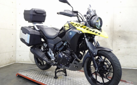 SUZUKI STROM 250 DS11A