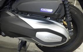 HONDA FORZA 250 MF15
