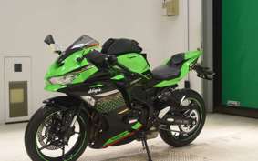 KAWASAKI ZX-25R ZX250E