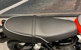 TRIUMPH BONNEVILLE T100 2026 D4BG20
