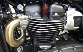 TRIUMPH SCRAMBLER 900 2026
