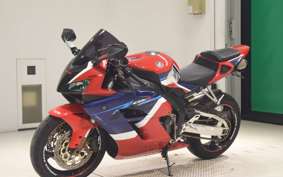 HONDA CBR1000RR 2004 SC57
