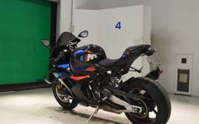 BMW M1000RR 2025