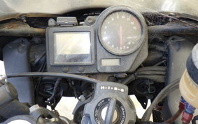 HONDA CBR900RR 3