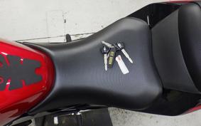 SUZUKI GSX250 R