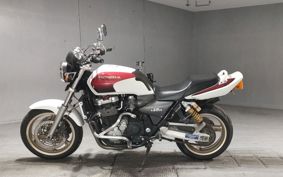 HONDA CB1300SF SUPER FOUR SC40