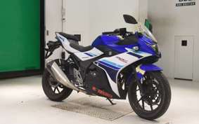 SUZUKI GSX250R 2025