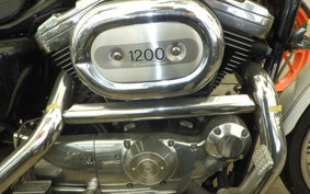 HARLEY XL1200C 2001