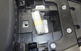 MOTO GUZZI V100マンデッロS 2023