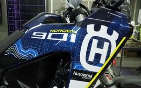 HUSQVARNA ノーデン901 2022