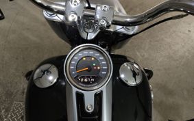 HARLEY FLFBS1870 2018 YGK