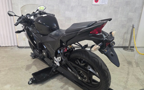 HONDA CBR125R JC50