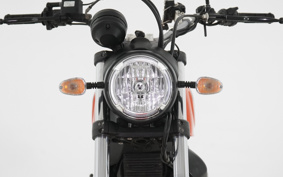 DUCATI SCRAMBLER SIXTY2 2018