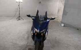 YAMAHA T-MAX 530 DX 2018 SJ15J