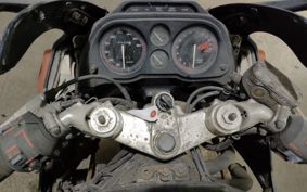 HONDA CBR750 1988 RC27