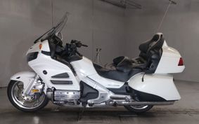 HONDA GL 1800 GOLD WING SC68