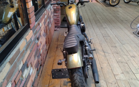 HARLEY XL883N 2016 LE2