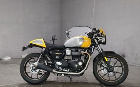 TRIUMPH STREET CUP 2018 DAD77G