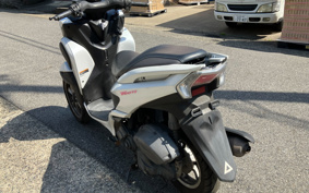YAMAHA TRICITY 125 SE82J