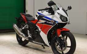 HONDA CBR250R GEN 3 2015 MC41
