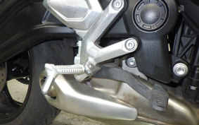 TRIUMPH TRIDENT 660 2022