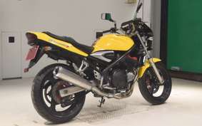 SUZUKI BANDIT 250 V Type GJ77A