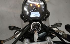 TRIUMPH  TRIUMPH  STREET  TWIN 900 DAD74G