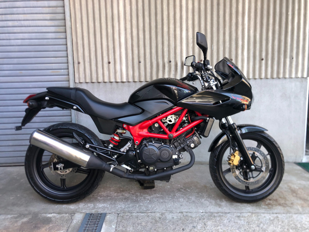Фото Honda VTR 250 F 2013 с японского аукциона