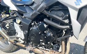 SUZUKI GSR750 2013 C5112