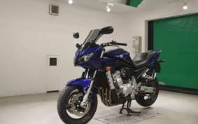 YAMAHA FZS1000 FAZER 2004