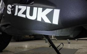 SUZUKI GSX250RA