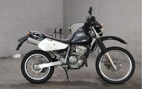 SUZUKI DJEBEL250XC SJ45A