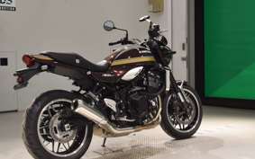 KAWASAKI Z900RS 2025 ZR900K