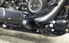 HARLEY FXLRST1920 2025